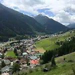 Alexandra Alber Schlosskopf Hotel 3*
